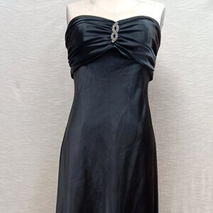 Elegant Isabella Black Strapless Satin Evening Gown Size M